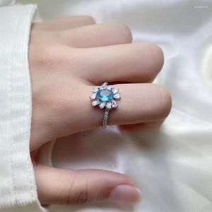 Anelli di cluster Panjbj 925 Sterling Silve Crystal Flower Ring per donna regalo zircone zircone squisito temperamento adjust gioiello goccia