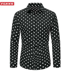 남자의 드레스 셔츠 FGKKS 2023 새로운 브랜드 남성 폴카 도트 셔츠 면화 긴 슬리 셔츠 슬림 딱지 비즈니스 캐주얼 플로럴 드레스 남자 셔츠 D240507
