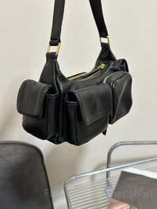 Muiii tjejväska y2k designer tygväska vintage ficka miui designer väska underarm fickväska hög kvalitet läder söt cool läder praktisk handväska för kvinnor gåva