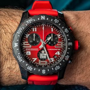 الأصلي Breightling Endurance Pro Watches Bretiling Watch Watch Designer Chronograph Wristwatches Hundes Watches مع صندوق وورق Montre Dhgate جديد