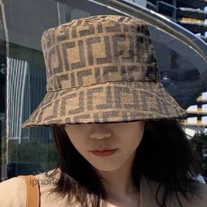 Modedesigners bokstav hink hatt för män kvinnor fällbara mössor brun fiskare strand sol visir breda brim hattar fällbara damer bowler mössa