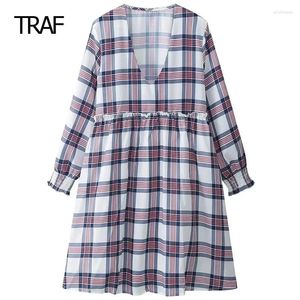 Casual Dresses Womens Summer Autumn Plaid Ruffled Dress Mini Kort ärmar Fashion Elegant Party for Women Luxury