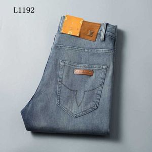 Mäns jeans designer svarta jeans för män ny pra inverterad triangel elastisk smal passande små raka rörens jeans asiatiska storlekar 29-42 2323