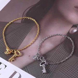 Designer Westwood Key Bracciale stereoscopico Femmina personalizzata Yunis Saturno