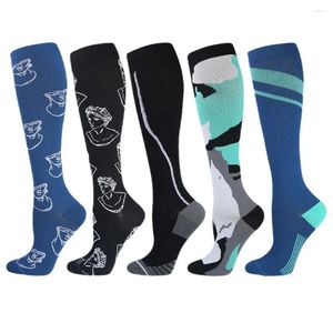 Herrensocken Kompressionsdruckstrümpfe Kompress Sport Nylon Outdoor Running Jump Seil Hoch elastisches atmungsaktives Kalb