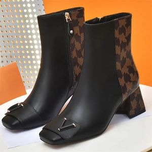 Women Ankle Boots Classic Prints Cowskin Leather Booties Designer Shake Boot 5.5CM Chunky Heels Square Toe Black Party Shoes