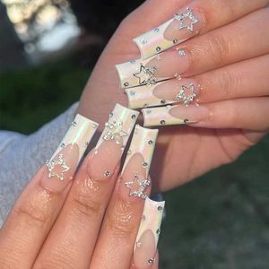 偽の爪24pcs黒い長いfall coffin false Nails star with rhinestonesフレンチデザインウェアラブル偽のネイルプレス爪のヒントT240507