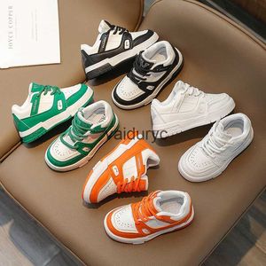 Sneakers 2024 Spring New Girls Board Shoes with Front Lacing Thick Sole Small White Flat Single Casual H240507