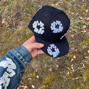 Mode kapok broderi baseball caps kvinnor män kap kvinnliga manliga visorer sol hatt unisex trucker hattar gata vinter hatt tillbehör