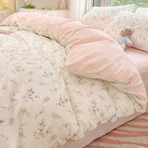 Set di biancheria da letto Ins Pink Floral Bianchee floreale a letto piatto piatto Fillewcasi non riempite perfette per le letti Nordic Boys and Girls J240507