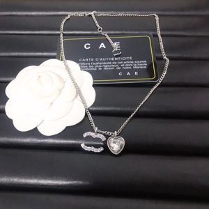 Boutique 925 Silver Plated Necklace Designers New Double Pendant Design Fashionable Trendy Necklace High Quality Diamond Charming Womens Necklace Box