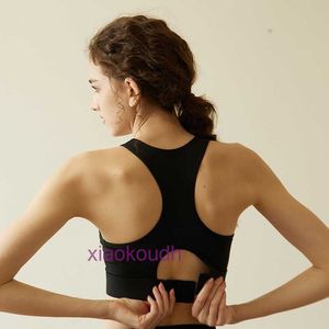 Fashion Lltops Sexy Women Yoga Sport Lobswear Sports Bra для женщин с Shockabsorbing силой и антисвиспсетевшим интегрированным йогой.