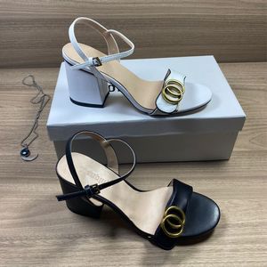 Högklackade sandaler designer skor kvinnor klänning sandal mode 100% läderdanssko klackar mocka lady metall bälte spänne tjock klack kvinna skor storlek 34-41-42 med låda