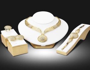 IST308 bröllop afrikanska smycken set mode dubai guld färg smycken set hela kostym design330y3481652