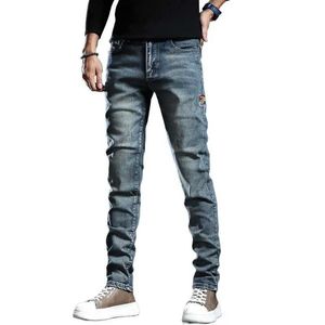 Mäns jeans högkvalitativa män denim jeans mode stretch casual bomull smala märke byxor manliga koreanska byxor av hög kvalitet dagliga nyanlända y240507