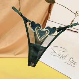 Japanese pattern Lady underwear hollow lace comfortable breathable flower women G-string triangle short pants lady underwear sexy panties women sexy lingeries