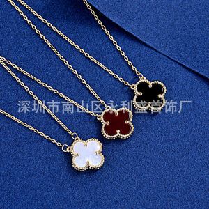 Fashion Brahma Van four leaf clover necklace high version female niche design agate fritillaria Tiktok popular online broadcast With logo