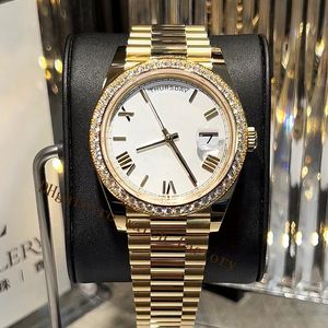 2024 New High-end Men's Watch 3255 Mostomatic Mosty 40mm228348 Diamond Sapphire Tradient Direction Dial مع حزام بلاتيني