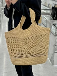 Designer -Einkaufstasche Hochwertige Raffia Frauen Handtasche große Kapazität Tasche Schulter Sommer Beach Urlaubsreise Taschen Metall Buchstaben Die Einkaufstasche