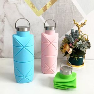 Bayzo750Ml Collapsible Water Bottle Leakproof Reusable Silicone Foldable Travel Water Bottle for Gym Camping Hiking Travel 240417