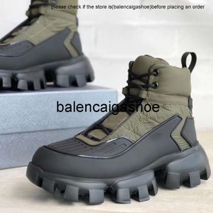 Pradshoes أحذية عالية القمة براديز الرجال Cloudbust Thunder Technical Technical Fabric Sneakers Women Trainer Rubber Rubber Sole Black Platform Size 35-45 PPJD