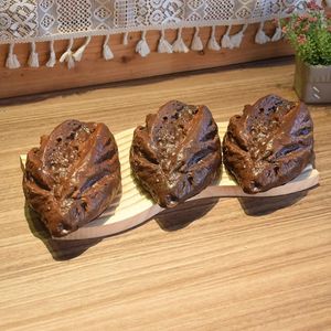 Decorative Flowers Artificial Chocolate Bread Simulation Donut Fake Cake Bakery Room Pography Props Window Decoration Wedding Party Home