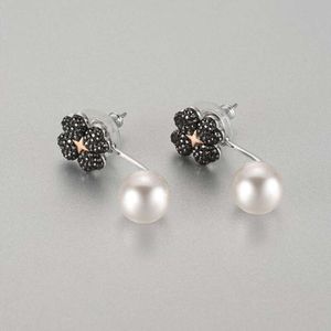 Jewellery Swarovskis Earring Designer Women Original Quality Luxury Fashion Charm Clover Pearl Earrings For Women Crystal Clover Back Hanging Earrings