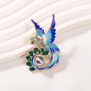 Brooches Alloy Painting Enamel Eagle Brooch Ladies Dress Scarf Mouth Bird Pin Pearl Corsage Accessories Men Lapel Pins