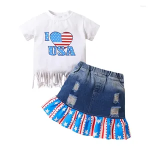 Set di abbigliamento per ragazze set di vestiti estivi per bambini maniche corte a maniche lettere stampare top t-shirt con stelle patchwork gonna in denim