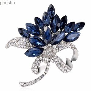 Pinos broches de luxo pingente de cristal azul broche masculino de zircão de água diamante flor de broche de broche da moda Acessórios para roupas de joalheria WX