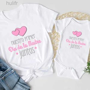 Familienübereinstimmende Outfits Muttertagspassendes Hemd unsere ersten Muttertag T-Shirts Mutter und Baby passende Outfits Neugeborene Bodysuit Mutter Kurzarm Tee D240507