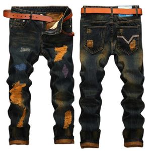 Mäns jeans män förstörda denim jeans hålbyxor rippade stor storlek rak hiphop high street märke mode manliga byxor j240507