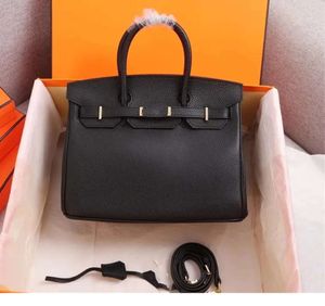 2024 Top Ladies Designer 25-35cm Handbag Purse Shoulder Skew Messenger Cowhide Fashion High quality Elephant Grey tote Bag shoulder bag7