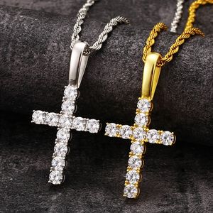 Passierte Tester Diamant Halskette gelb weißes Weiß Gold plattiert 925 Sterling Silber VVS Moissanit Cross Anhänger Halskette mit 24 -Zoll -Seilkette für Freund