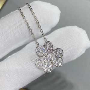 Fashion High version Seiko Van 925 Silver Small Clover Full Diamond Pendant with Sense Necklace for Women With logo