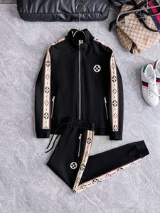 Herren Tracksuits Letter Print Modejackets Designer Coat lässig Sweatsuits Jogging Anzüge Männer Sportswear Trailsuit C42