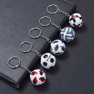 Bieciki Lanyards 3D Sports Football Chains Pamitience Pu skórzany brelok dla mężczyzn fanów piłki nożnej wisiorka na chłopak prezenty G1019