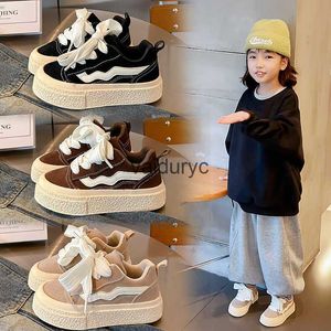 أحذية Sneakers Girls Board 2024 Spring New Childrens Soft Sole Sole Densy Mensual Propositile Anti Slip Sports H240507