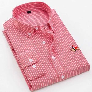 Men's Dress Shirts Plus Size Stripe oxford Fabric Excellent Comfortable Slim Fit Button Collar Business Men Casual Long sles Shirts Tops CS123 d240507