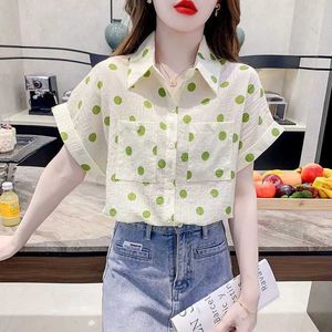 Kvinnors blusar skjortor koreanska mode Summer Womens Collar Polka Dot Pockets Simplicity Versatile Single Breasted Short Sle Chiffon Shirt Topps D240507