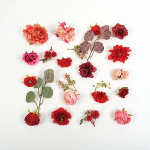 Dekorative Blumen 39pcs Mix künstlicher Seidenblumkopfgrün -Kombination Set für DIY Bastel Wall Wedhoch Hochzeitsfeier Dekor fälschlich