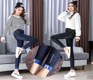 Winter Plush Thicked Jeans Korean version visar tunn och hög elasticitet Slim Feet Women039s Pencil Capris Fashion1161137