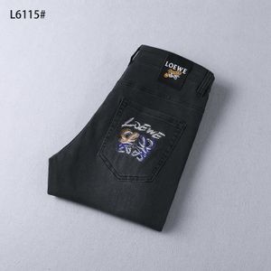 Schwarze Frühlings-/Sommer hochwertige Stoffmänner Jeans Korean Edition Slim Fit Mode hübsche trendige vielseitige Hosen