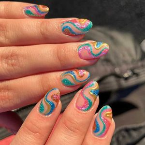 False Nails 24Pcs/Lot Almond False Nails with Snake Glitter Design French Stiletto Full Cover Fake Nails DIY Manicure Press on Nail Art Tips T240507