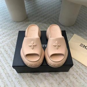 smkf Platform Slippers Sliders Man Summer luxury Designer sandals Lovely Mule rubber Woman loafer home Slide beach pool New Casual shoes outdoors sandale wholesale