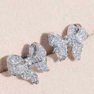 Stud Huitan Romantic Bow Fomen Serving