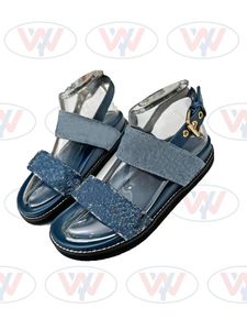 2022 Flat Comfort Sandal Wysokiej jakości kapcie buty plażowe