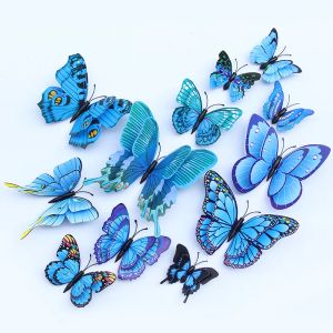 Dekorationen 12pcs/Los PVC künstlich farbenfrohe Schmetterling dekorative Einsätze Wind Spinner Garten Dekorationen Simulations Schmetterling