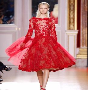 Zuhair Murad Red Lace PROMドレス膝の長さのアラインボートネックアップリケビーズの長袖イブニングパーティードレス安いMAD1706236