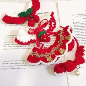 家のクリスマスペットニットカラーかわいい手織り子犬猫ビブボウタイネッカーチーフレッドスカーフペットアクセサリー製品